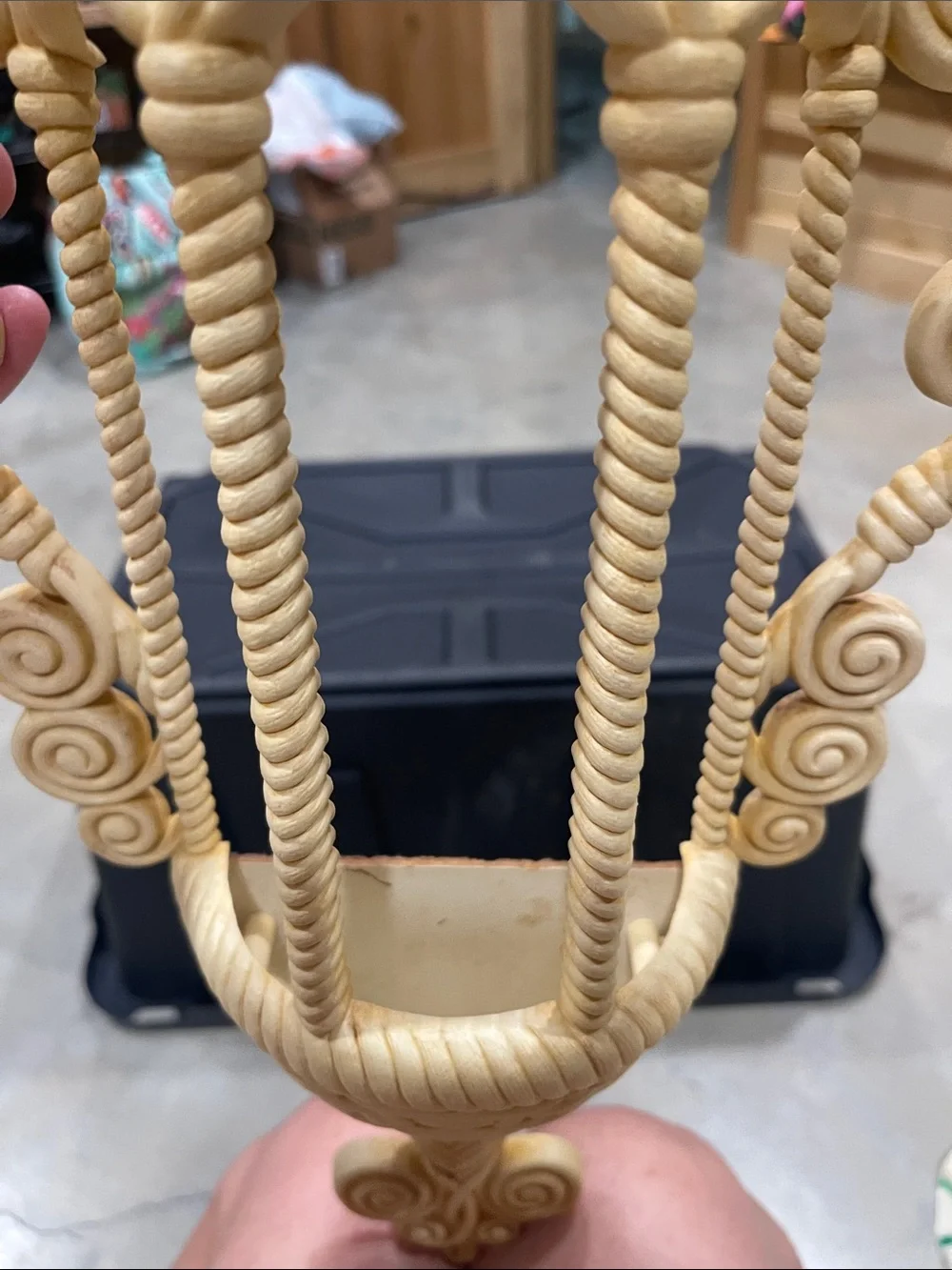 Home Interiors Beige Scrollwork Wall Hanging Planter